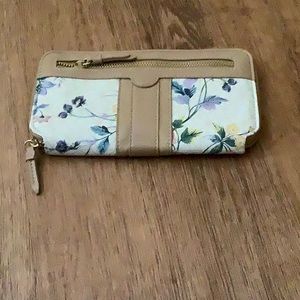 Flower wallet